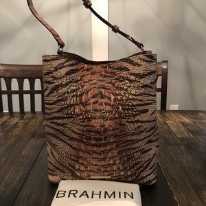 Brahim Shoulder bag